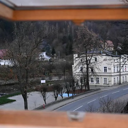 Krysztalowa 47/7 شقة