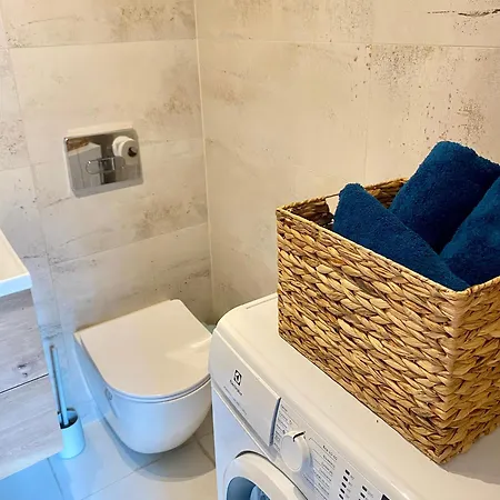 Apartment Krysztalowa 47/7